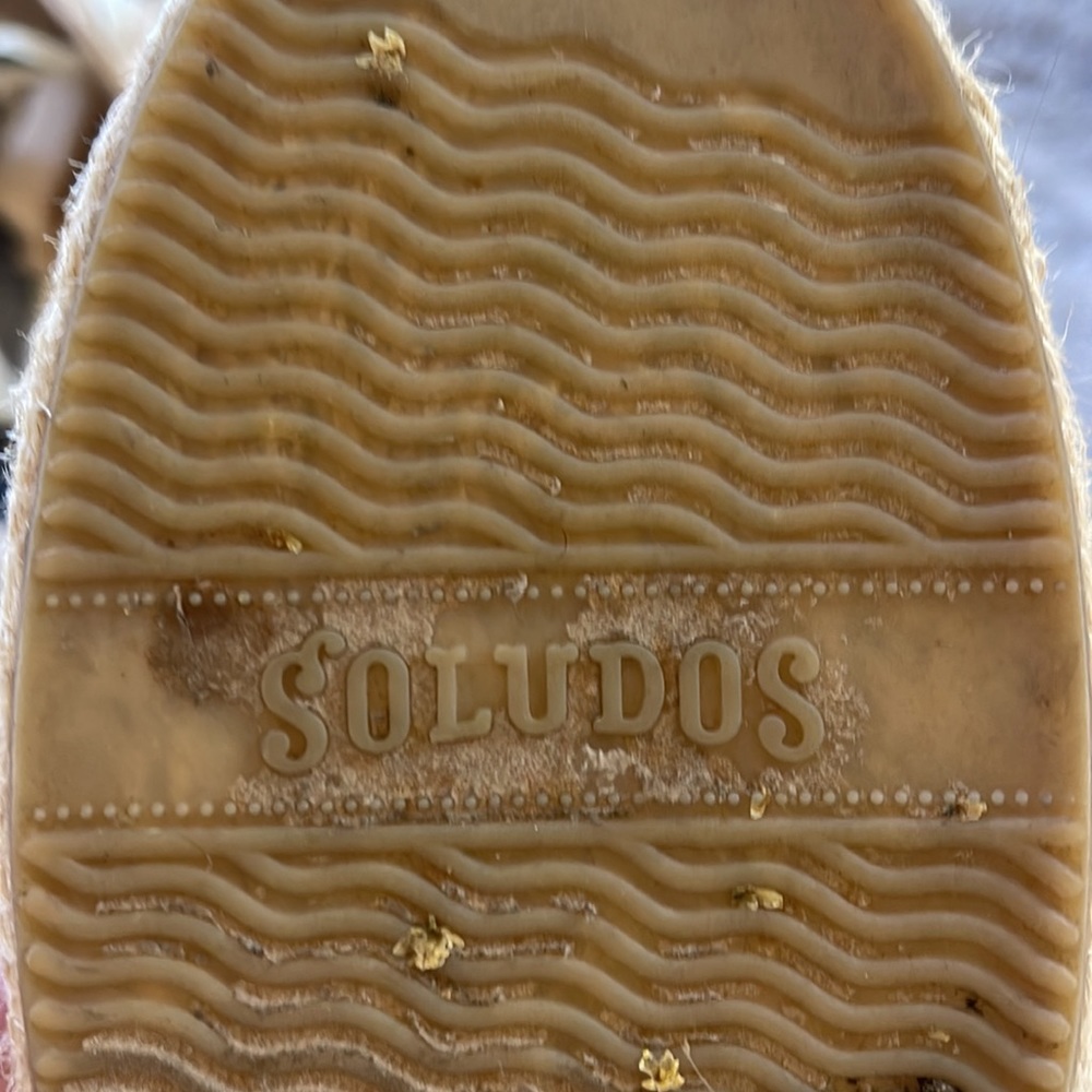 Soludos - 6 - Picture 2 of 5